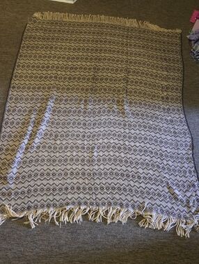 Fringed Chevron Throw Blanket in Cream and Brown 67x54